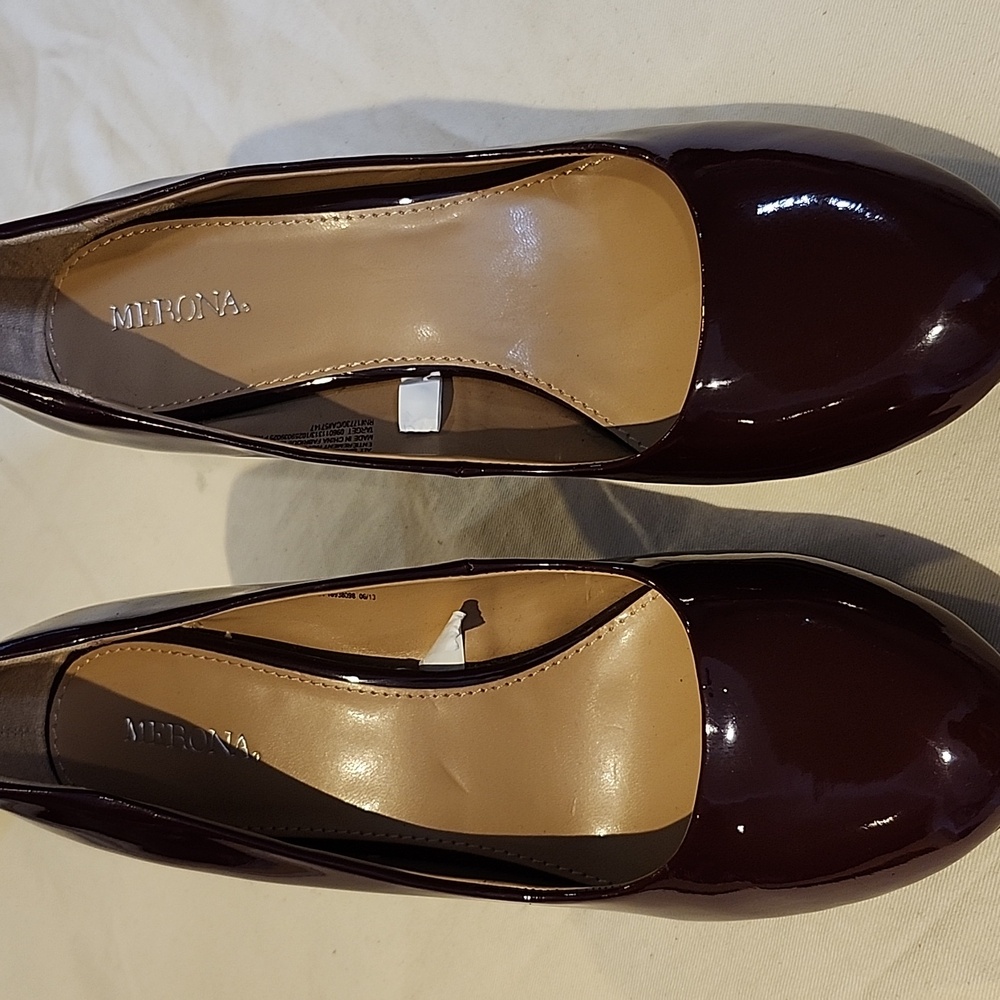MERONA women's faux patent leather high heel stiletto shoe size 8 new never worn